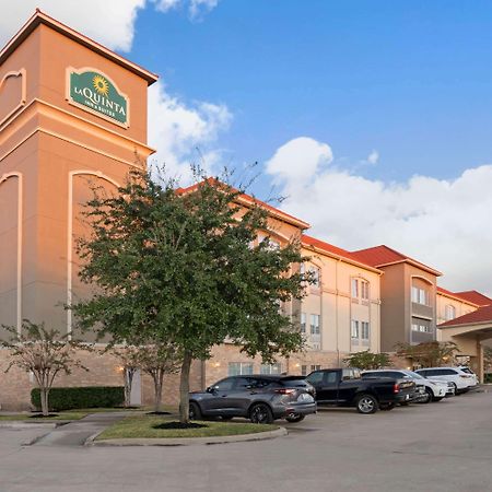 Отель Sonesta Essential Houston Westchase Экстерьер фото