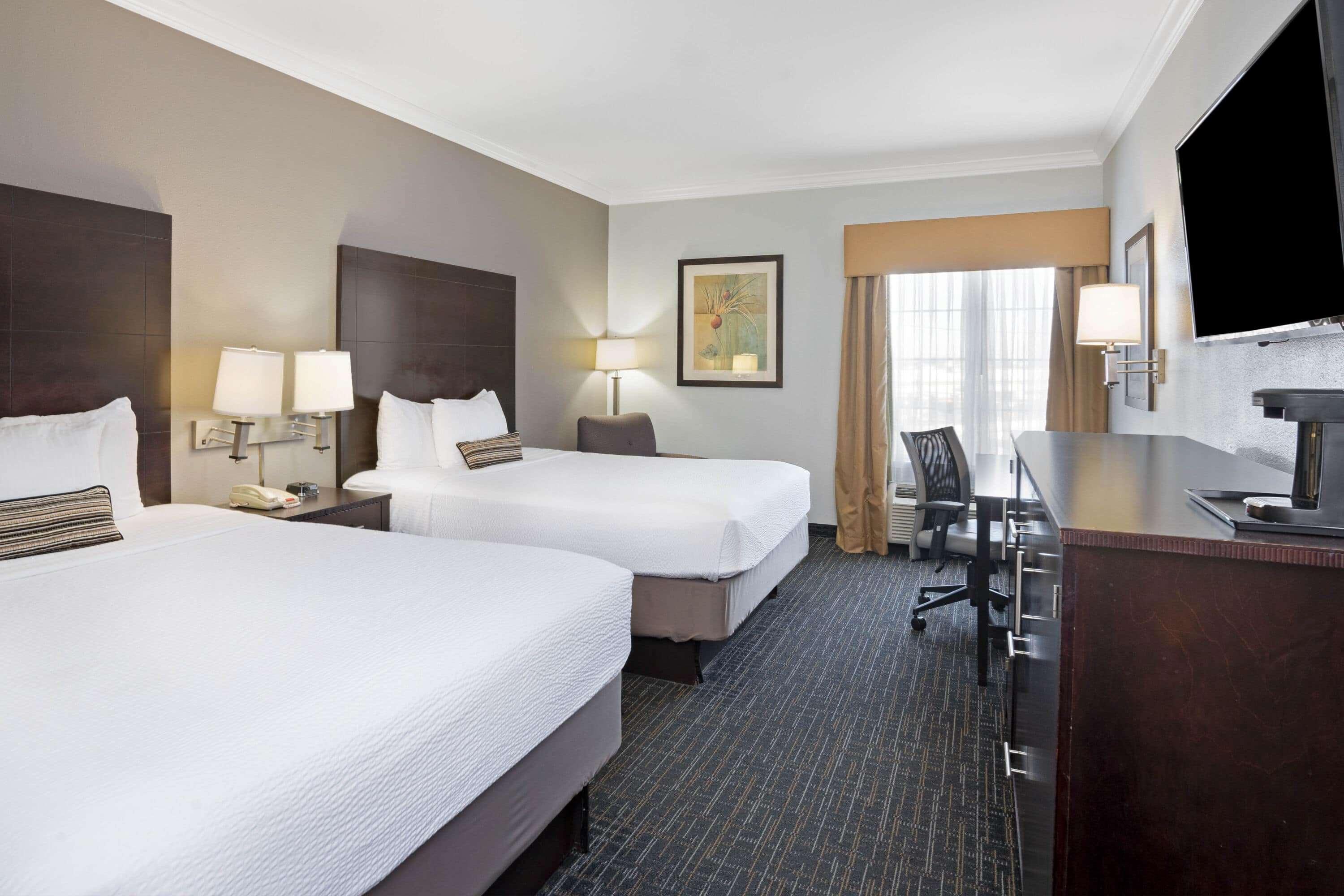 Отель Sonesta Essential Houston Westchase Экстерьер фото